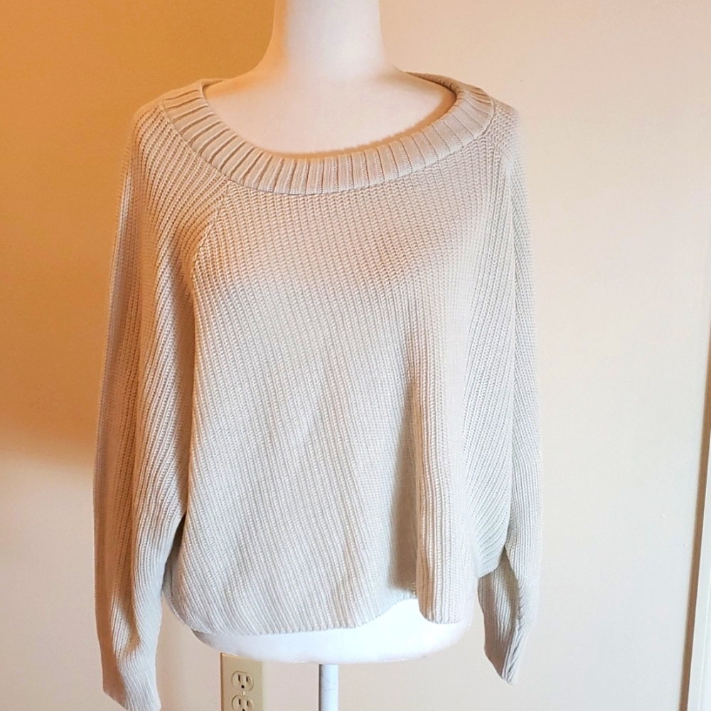 Express off white crop sweater size xl